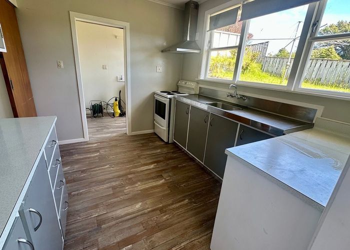  at 58 Tiromoana Road, Raumati South, Kapiti Coast, Wellington