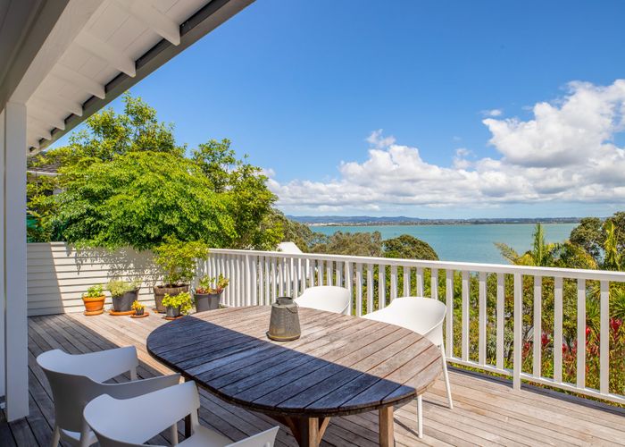  at 22 Harbour View Road, Point Chevalier, Auckland