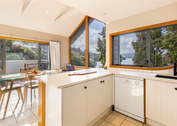  at 1/870 Acacia Bay Road, Acacia Bay, Taupo