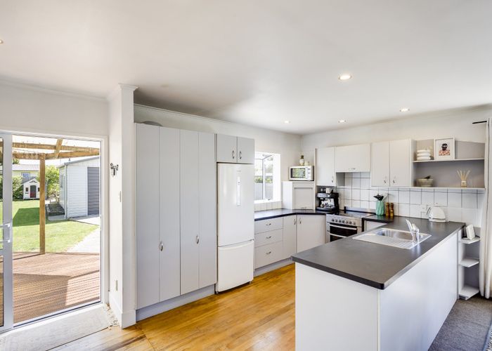  at 16 Arthur Hobson Avenue, Pirimai, Napier, Hawke's Bay