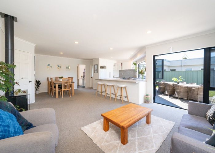  at 81 Kensington Drive, Taradale, Napier