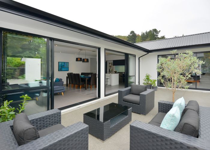  at 7 Wedgewood Avenue, Cashmere, Christchurch