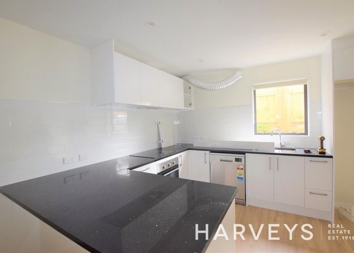  at 1/71 Fruitvale Road, New Lynn, Waitakere City, Auckland
