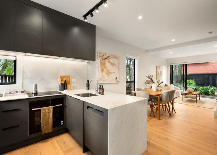  at 5/11 Western Springs Road, Kingsland, Auckland City, Auckland