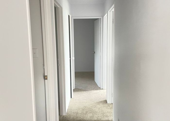  at 1/9 Waiari Road, Conifer Grove, Papakura, Auckland