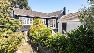  at 37A Hendry Avenue, Hillsborough, Auckland