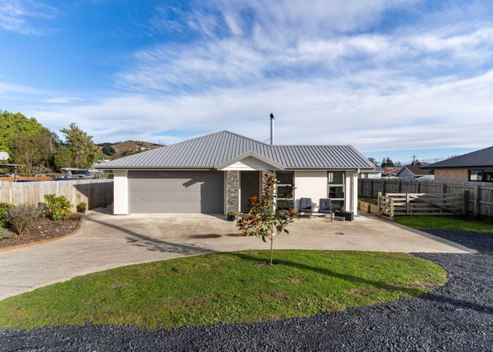  at 6 Nore Street, Waihola, Clutha, Otago