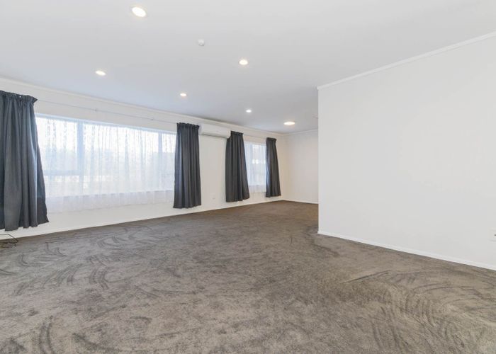  at 3/210 Edmonton Road, Te Atatu South, Waitakere City, Auckland