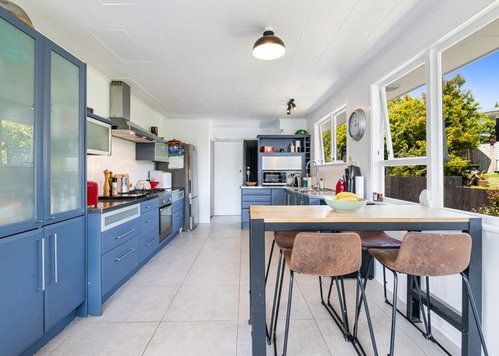  at 25 Japonica Drive, Beach Haven, Auckland
