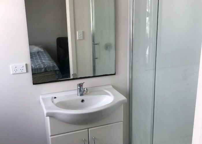 at 3/3 Somerset Street (Room B), Frankton, Hamilton, Waikato