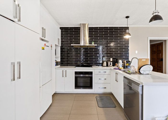  at 1/8 Hare Street, Ilam, Christchurch