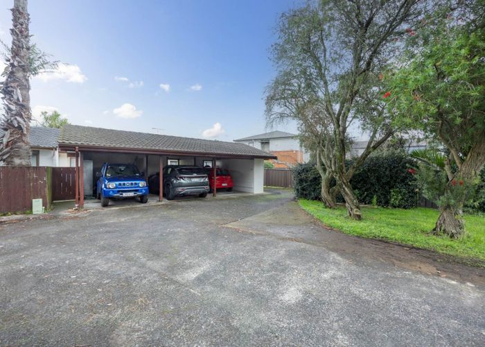  at 2/22 Longford Street, Mount Wellington, Auckland City, Auckland