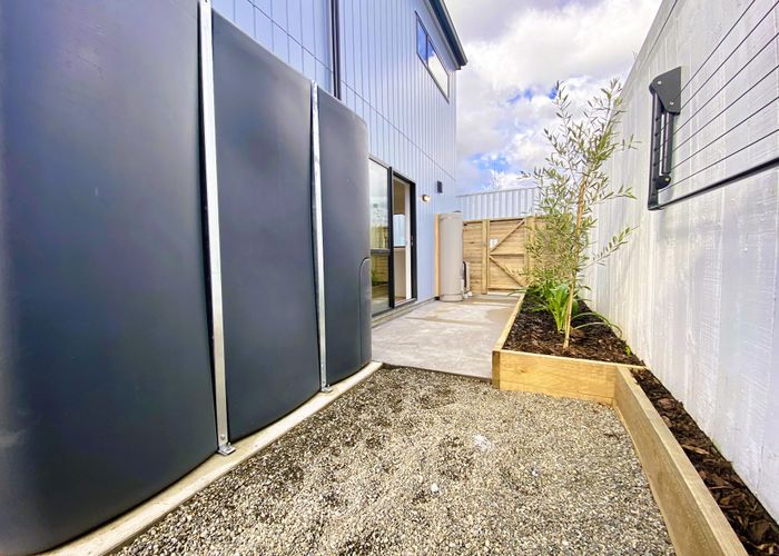  at B & C/2 Snell, Clouston Park, Upper Hutt, Wellington