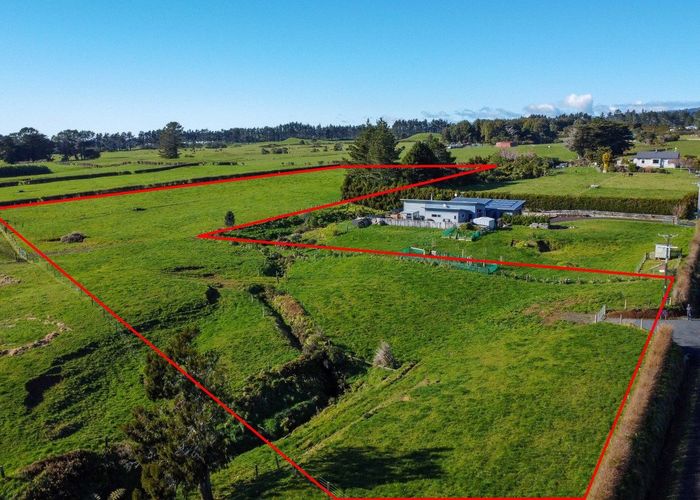  at 611 Hurford Road, Hurford, New Plymouth