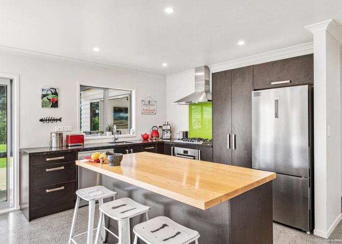  at 2940 Awhitu Road, Āwhitu