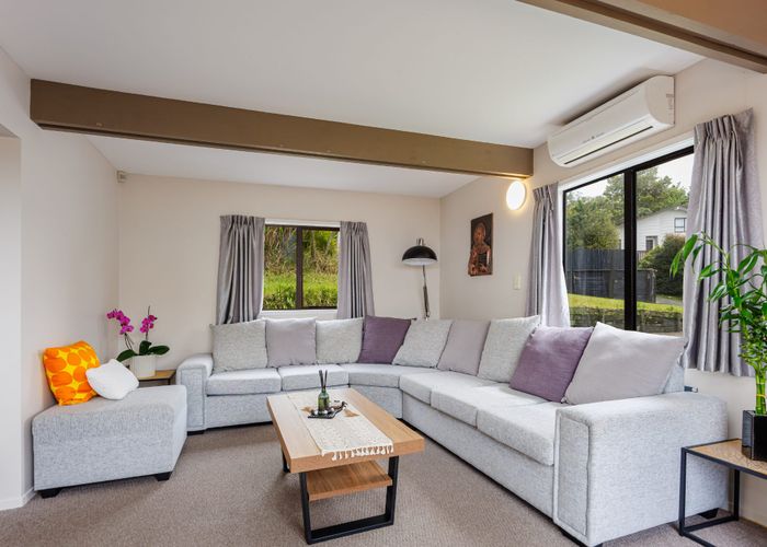  at 2/70 Ayton Drive, Totara Vale, North Shore City, Auckland