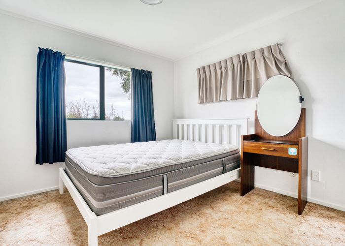  at 3199 Great North Road, New Lynn, Waitakere City, Auckland