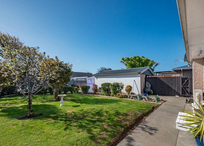  at 158 Pacific Road, North New Brighton, Christchurch