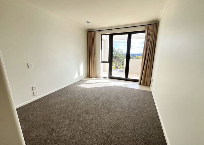  at 1/8 Monte Cassino Place, Birkenhead, North Shore City, Auckland