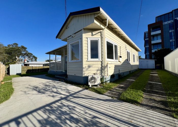  at 28 Auburn Street, Takapuna, North Shore City, Auckland