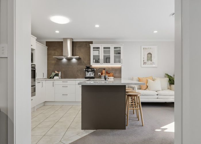  at 5 Mahonia Place, Pyes Pa, Tauranga