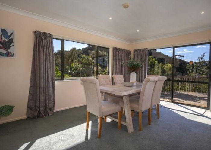 at 8 Carvel Lane, Whitby, Porirua