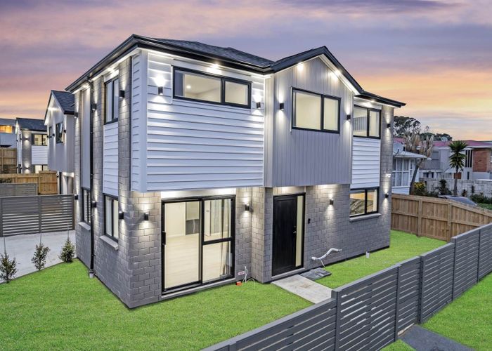  at Lot 1, 2 &/25 Cramond Drive, Mangere, Manukau City, Auckland