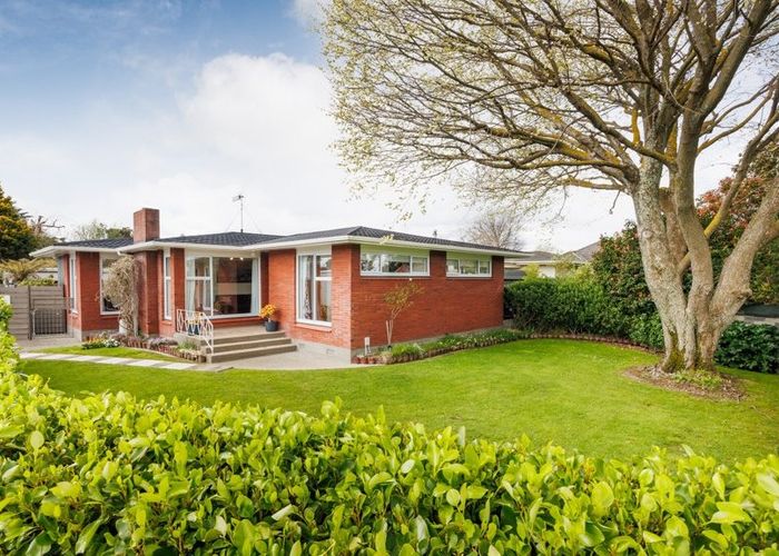  at 393 Ruahine Street, Terrace End, Palmerston North