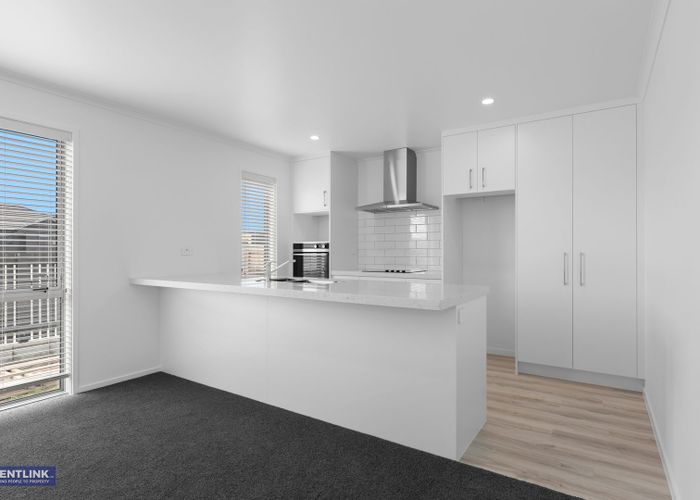  at 182 Te Okuroa Drive, Papamoa