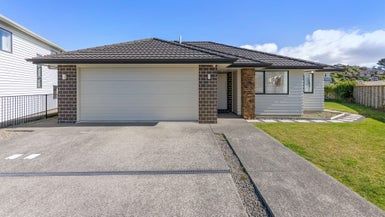  at 2 Waitai Lane, Newlands, Wellington