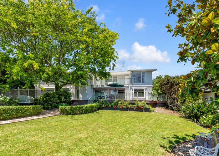  at 4 Liston Crescent, Cockle Bay, Manukau City, Auckland