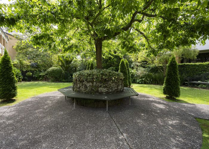  at 9/31 Green Lane East, Remuera, Auckland