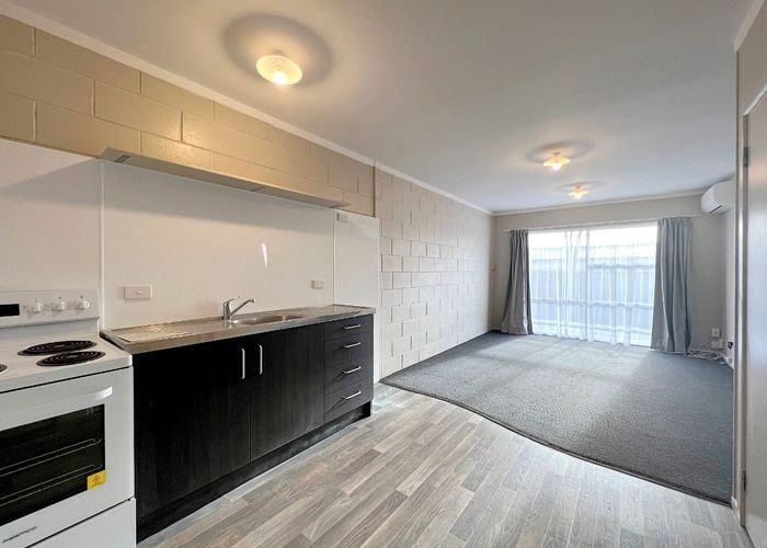  at 3/79 Lake Road, Frankton, Hamilton, Waikato