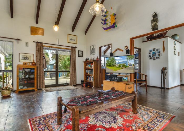  at 15 Kowhai Street, Tokomaru, Palmerston North