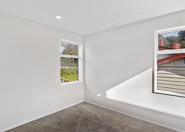  at 2/49 Mangere Road, Otahuhu, Auckland City, Auckland