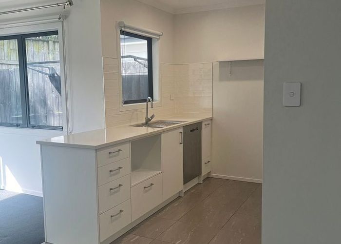  at 1/21 MacCallum Court, Rototuna, Hamilton, Waikato