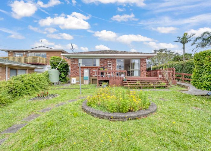  at 463 Glenfield Road, Glenfield, North Shore City, Auckland