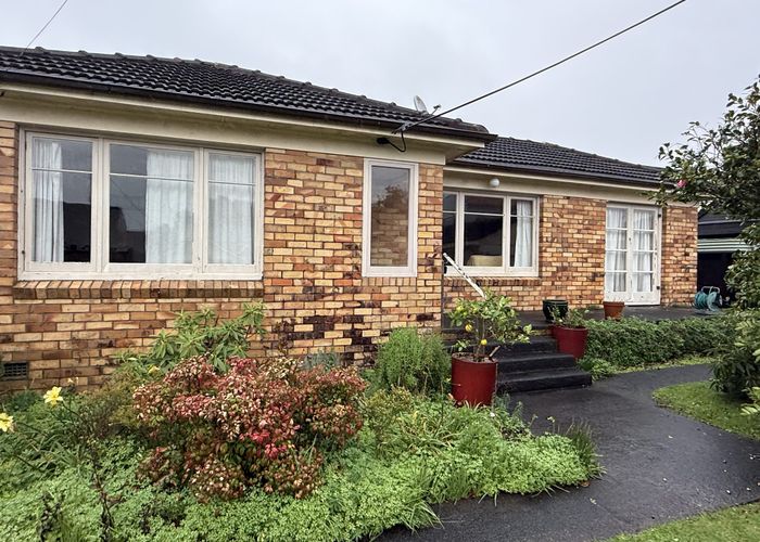  at 12 Crete Ave, Milford, North Shore City, Auckland