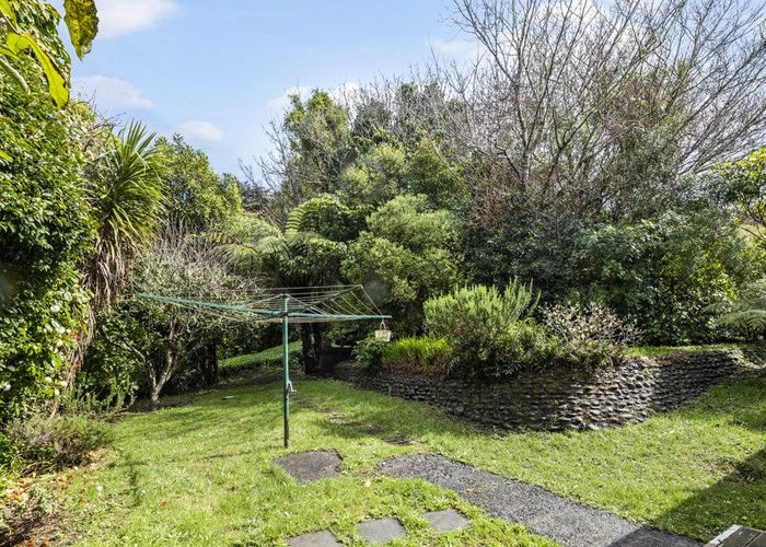  at 39 Cornford Street, Karori, Wellington