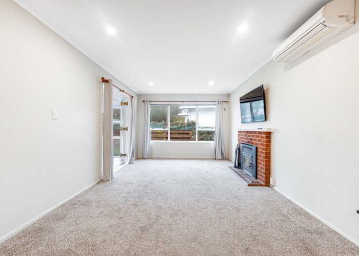  at 56 Botany Road, Botany Downs, Manukau City, Auckland
