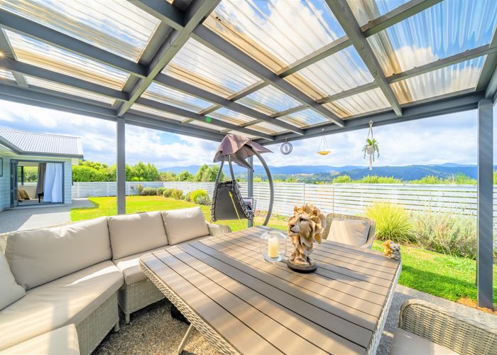  at 112 Riverstone Drive, Riverstone Terraces, Upper Hutt