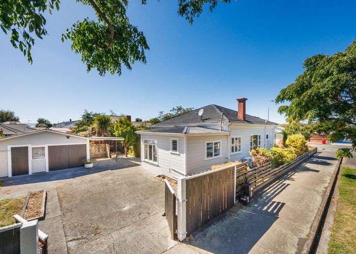  at 45 Limbrick Street, Terrace End, Palmerston North, Manawatu / Whanganui