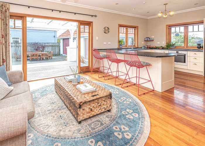  at 1 Tregarth Street, Saint Johns Hill, Whanganui