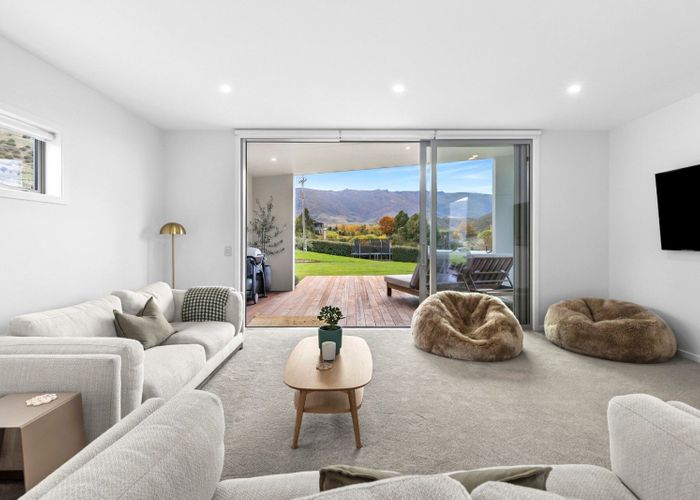  at 6 Mallett Lane, Cromwell, Central Otago, Otago
