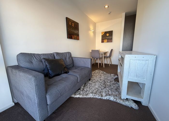 at 302/4 Wagener Place, Mount Albert, Auckland City, Auckland