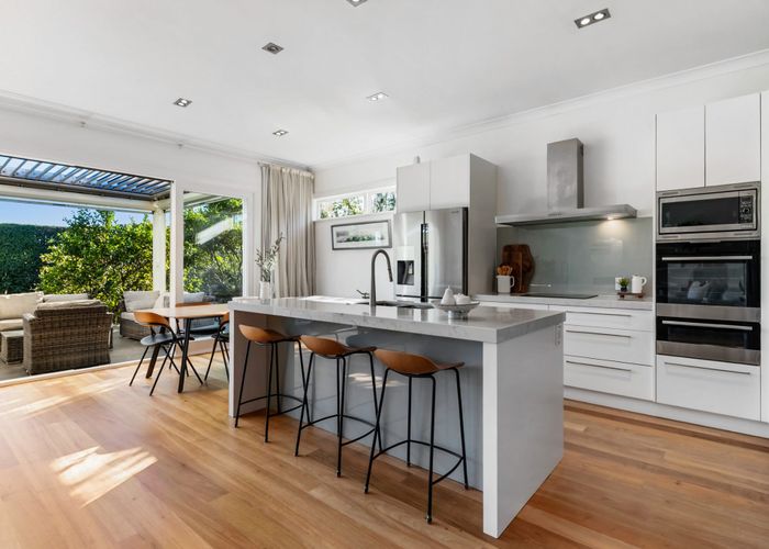  at 14 Wainui Avenue, Point Chevalier, Auckland City, Auckland