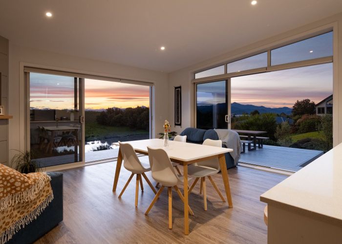  at 9 Ridgetop Rise, Blenheim