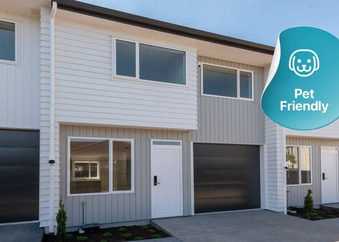  at 4/27 Dunkirk Road, Panmure, Auckland