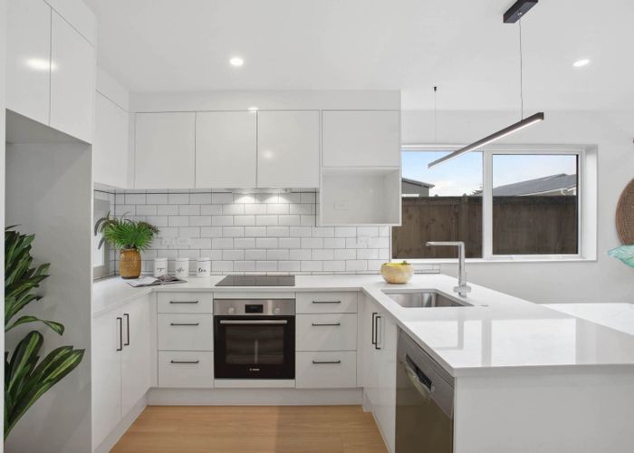  at Lot 8/66 Gardner Avenue, New Lynn, Waitakere City, Auckland