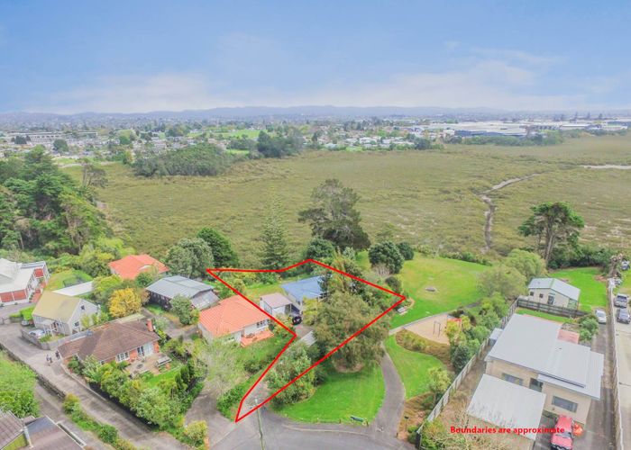  at 48 Fairlands Avenue, Waterview, Auckland